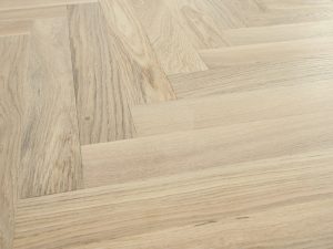 Detal słojów: Dąb standard – milky – Jodełka